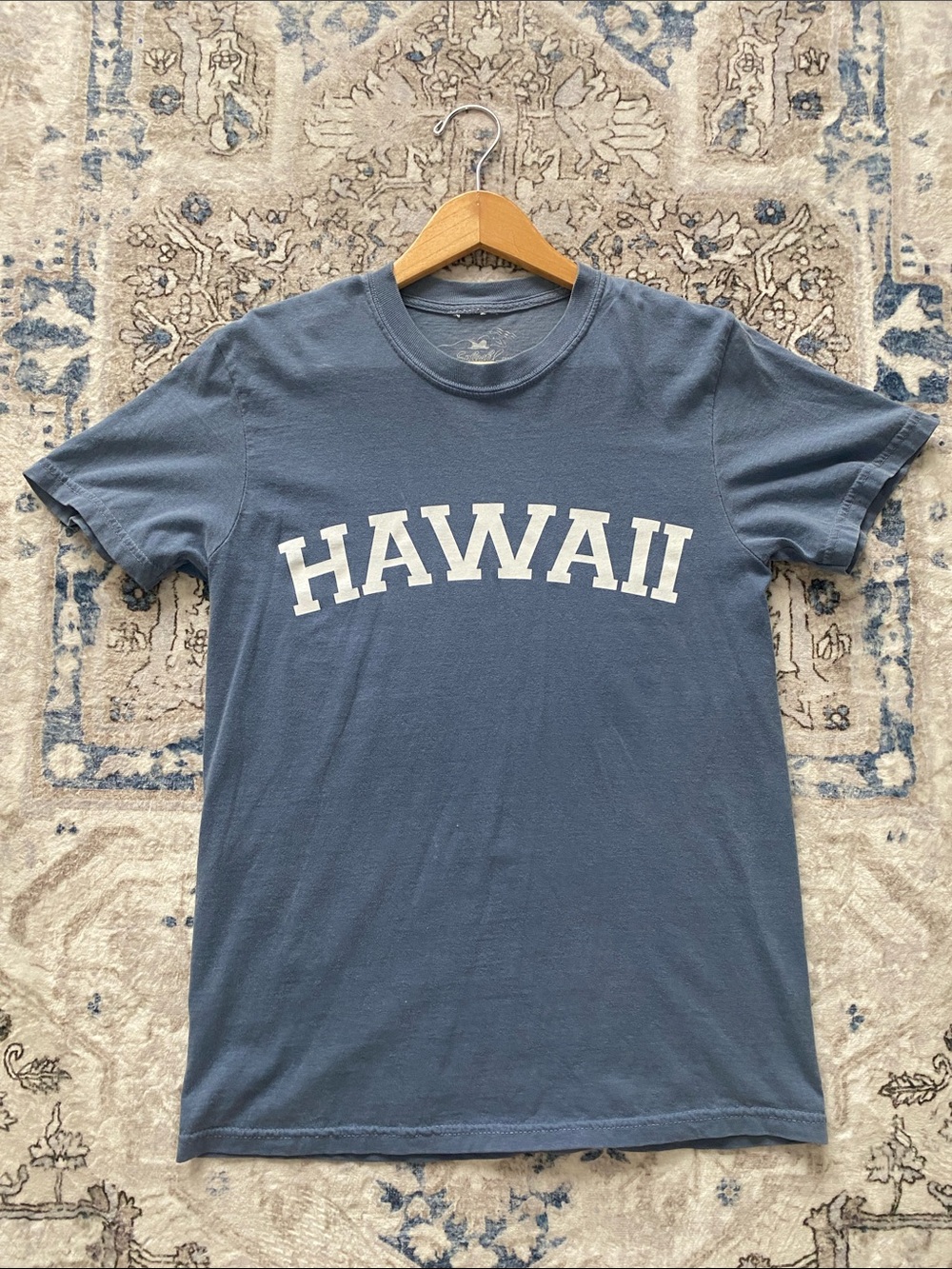 Splash Blue 'HAWAII' Cotton Crewneck Graphic Tee